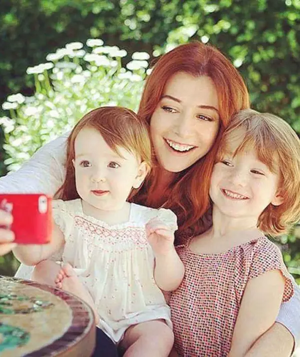Alyson Hannigan with her daughters.