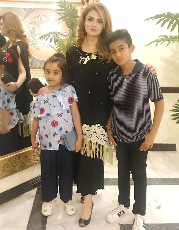Mahvish Aamir with her son and daughter