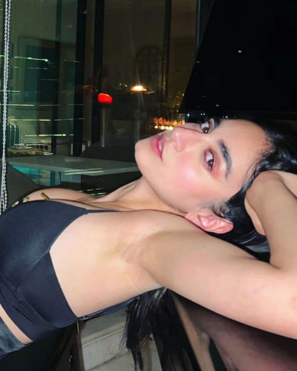 Mamya Shajaffar's New Bold Pictures of a Music Party Have Gone Viral