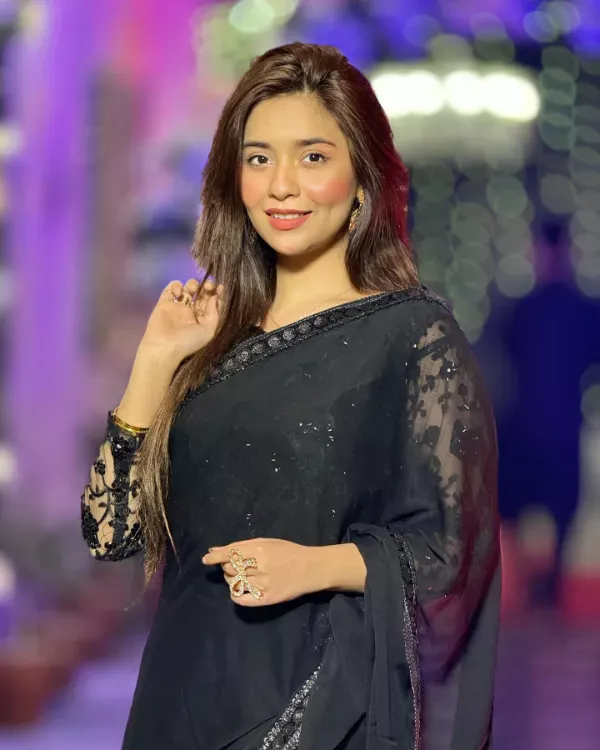 Actress Bushra Gulfam 